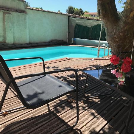 Chambre climatisée avec sdb privée dans une villa avec piscine privée Marsella Exterior foto